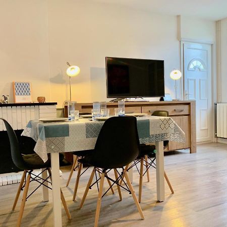 Maison De Campagne Chez Trabou Et Loulou 20 Min De La Rochelle Aigrefeuille-dʼAunis 外观 照片