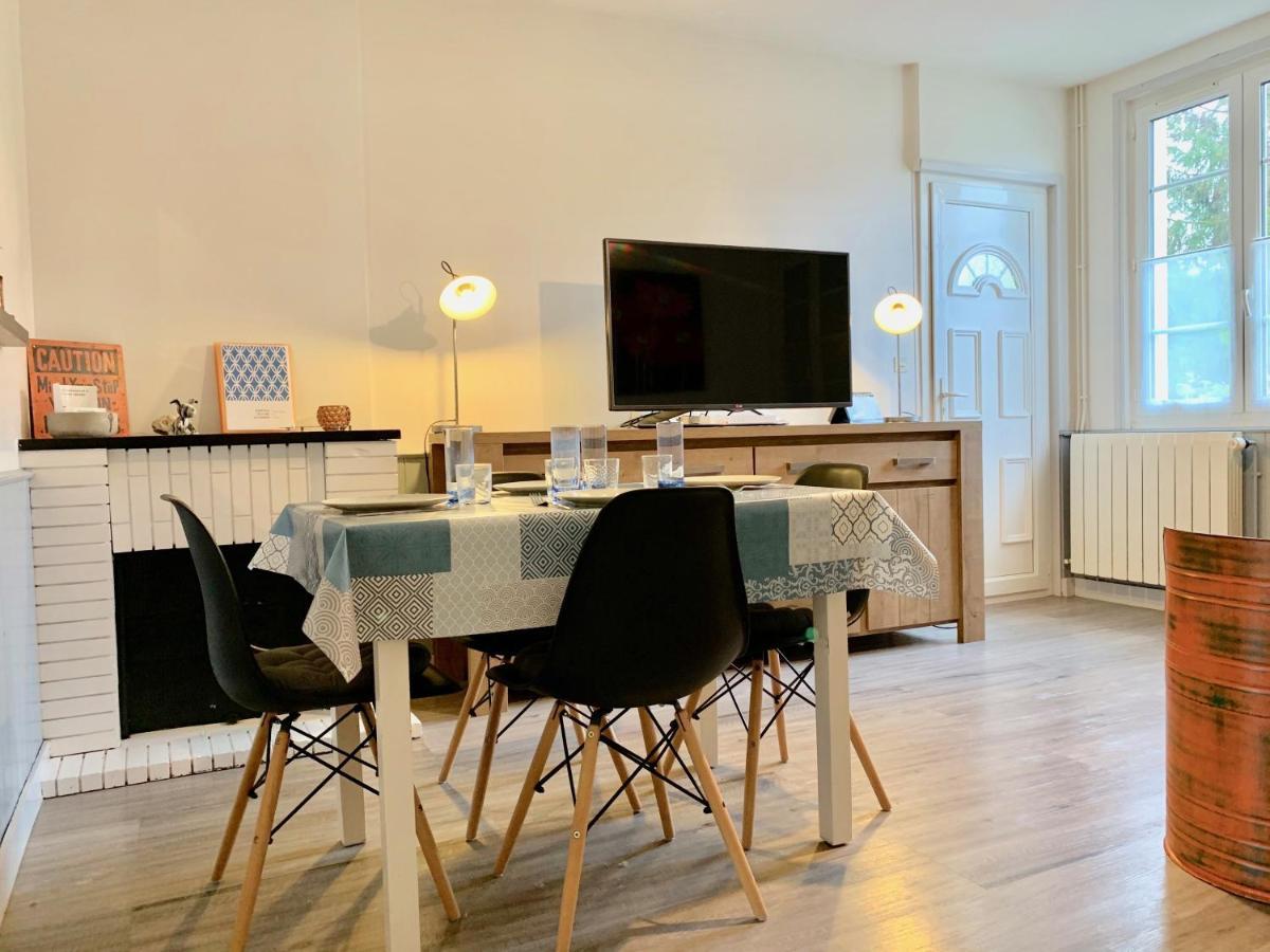 Maison De Campagne Chez Trabou Et Loulou 20 Min De La Rochelle Aigrefeuille-dʼAunis 外观 照片
