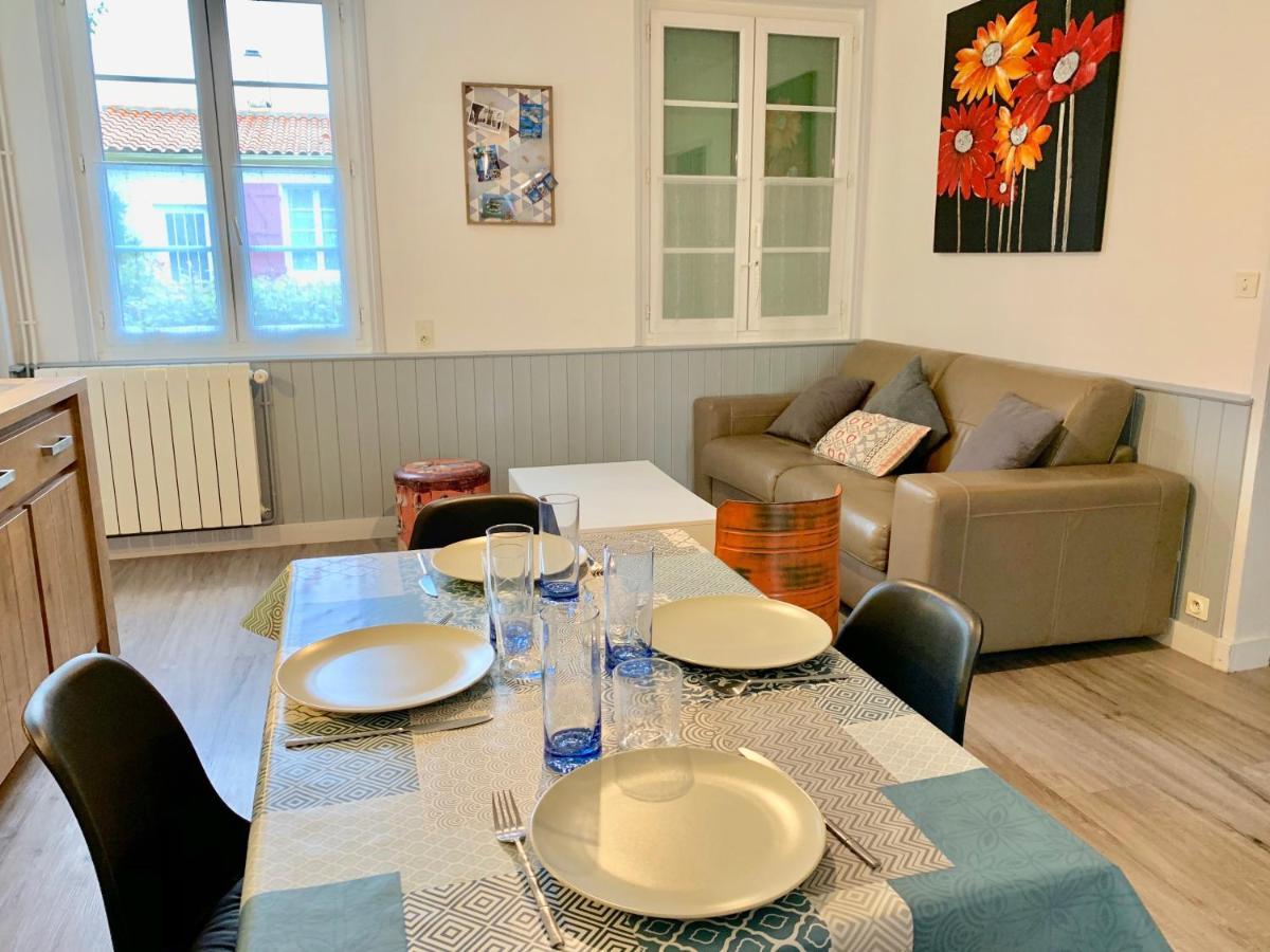 Maison De Campagne Chez Trabou Et Loulou 20 Min De La Rochelle Aigrefeuille-dʼAunis 外观 照片